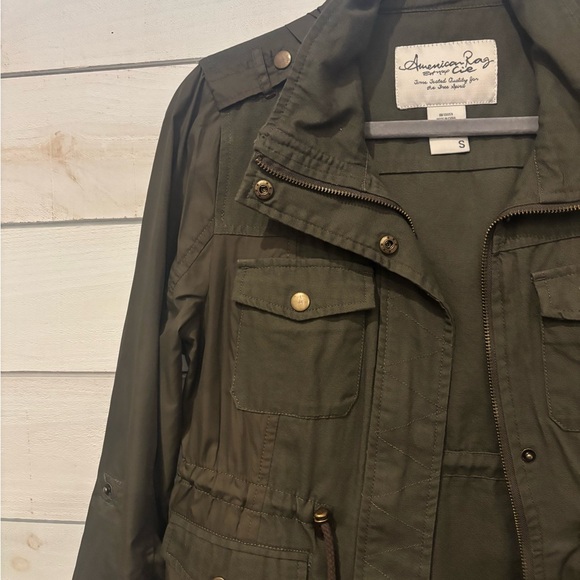 American Rag Olive Green Utility Jacket in size small. Great condition! - Picture 5 of 15